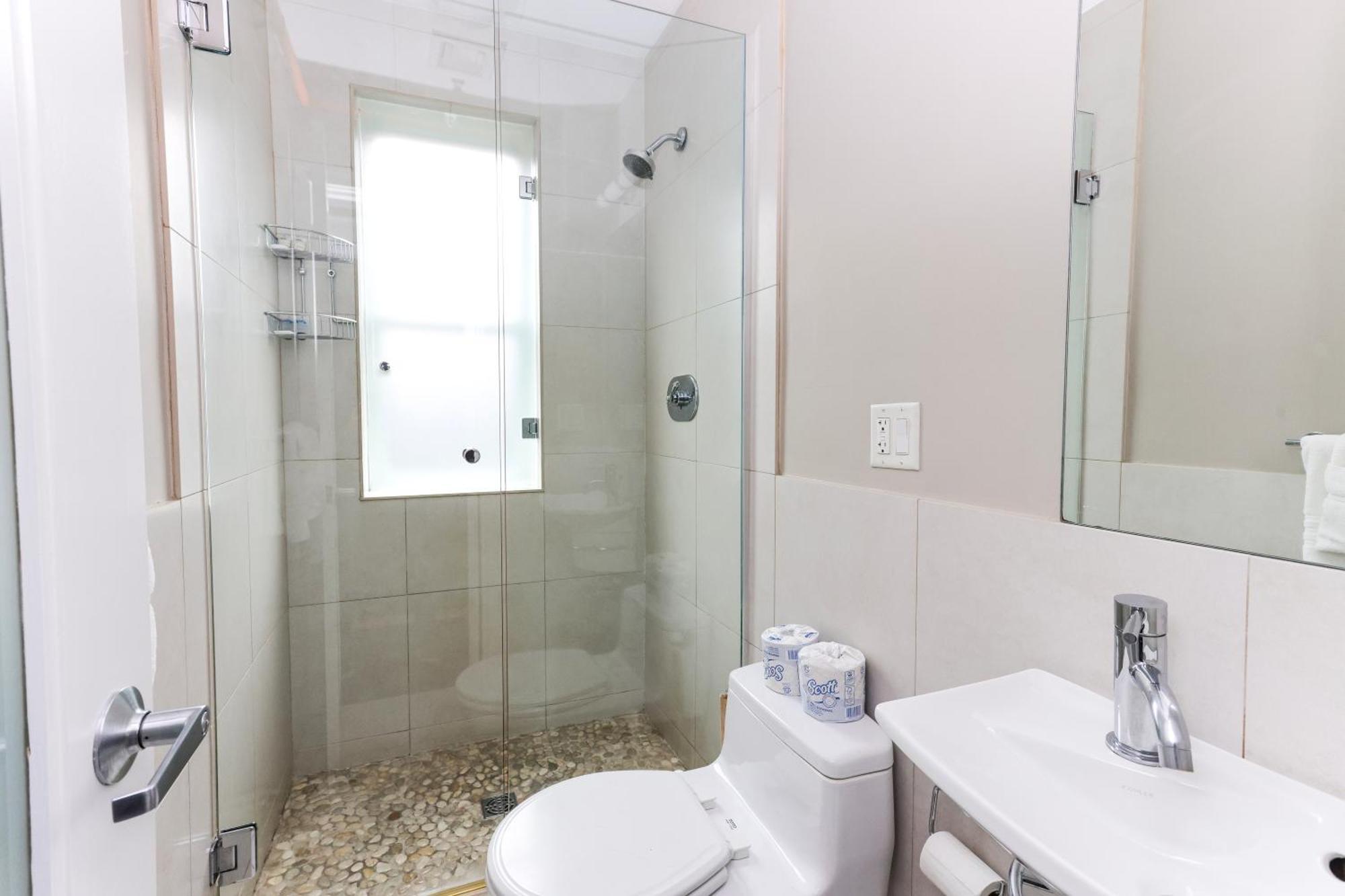 Furnished Newbury Street Studio, #6 Boston Eksteriør bilde