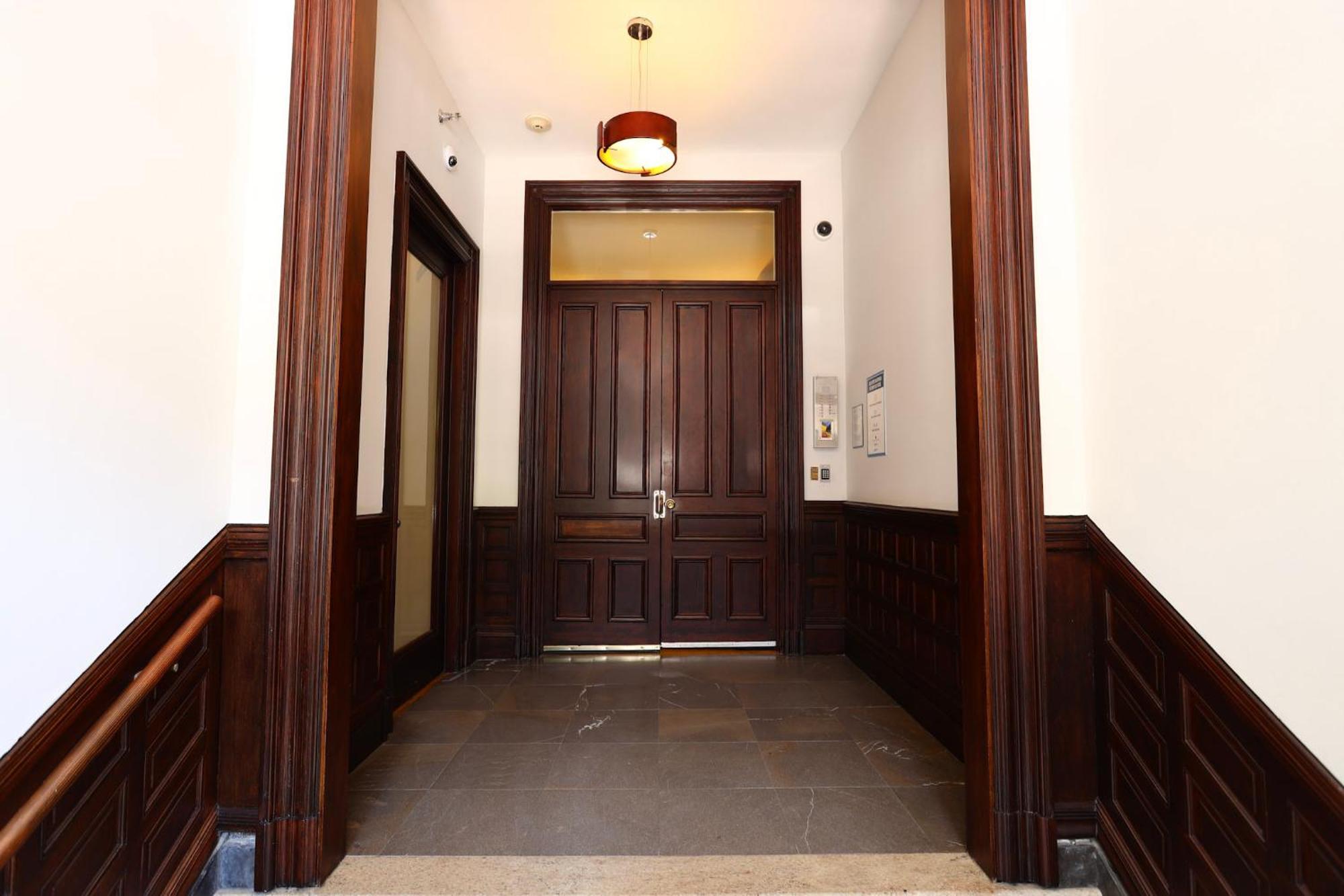 Furnished Newbury Street Studio, #6 Boston Eksteriør bilde